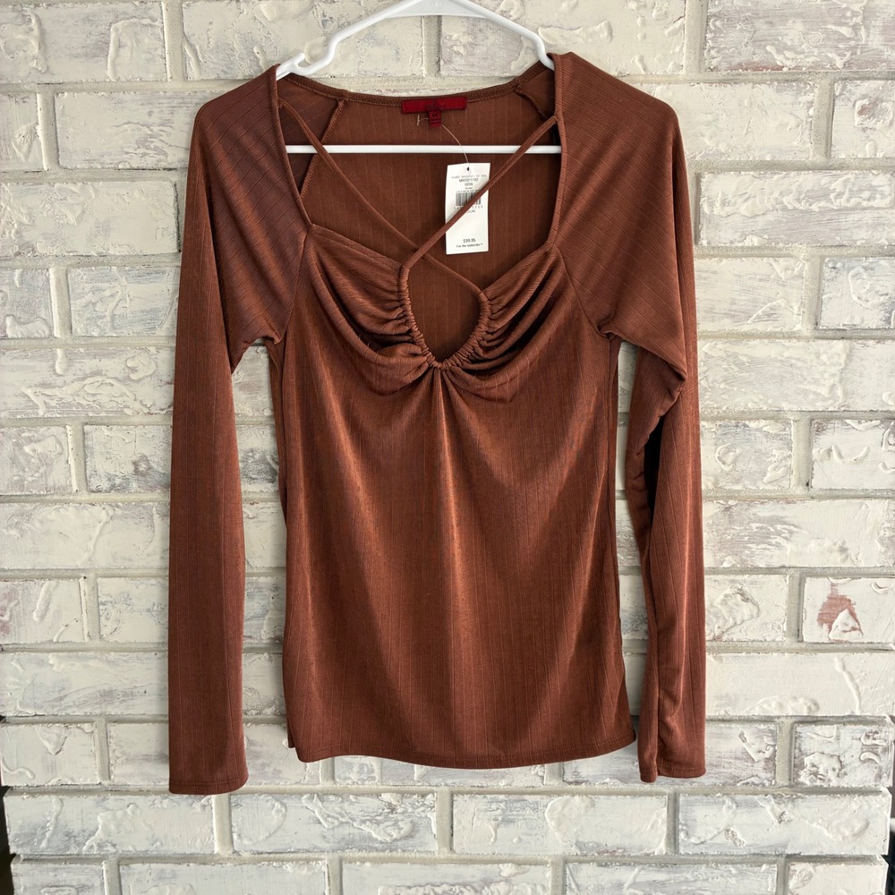 Red by BKE Brown Rusty Ribbed Strappy V-Neck Top Medium MKR21192 Buckle